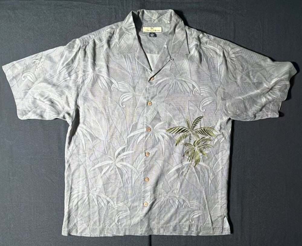 Tommy Bahama Relax 100% Silk Embroidered Palm Tree Camp Shirt